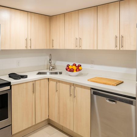 Holiday Inn Express & Suites Halifax - Bedford By Ihg Екстер'єр фото