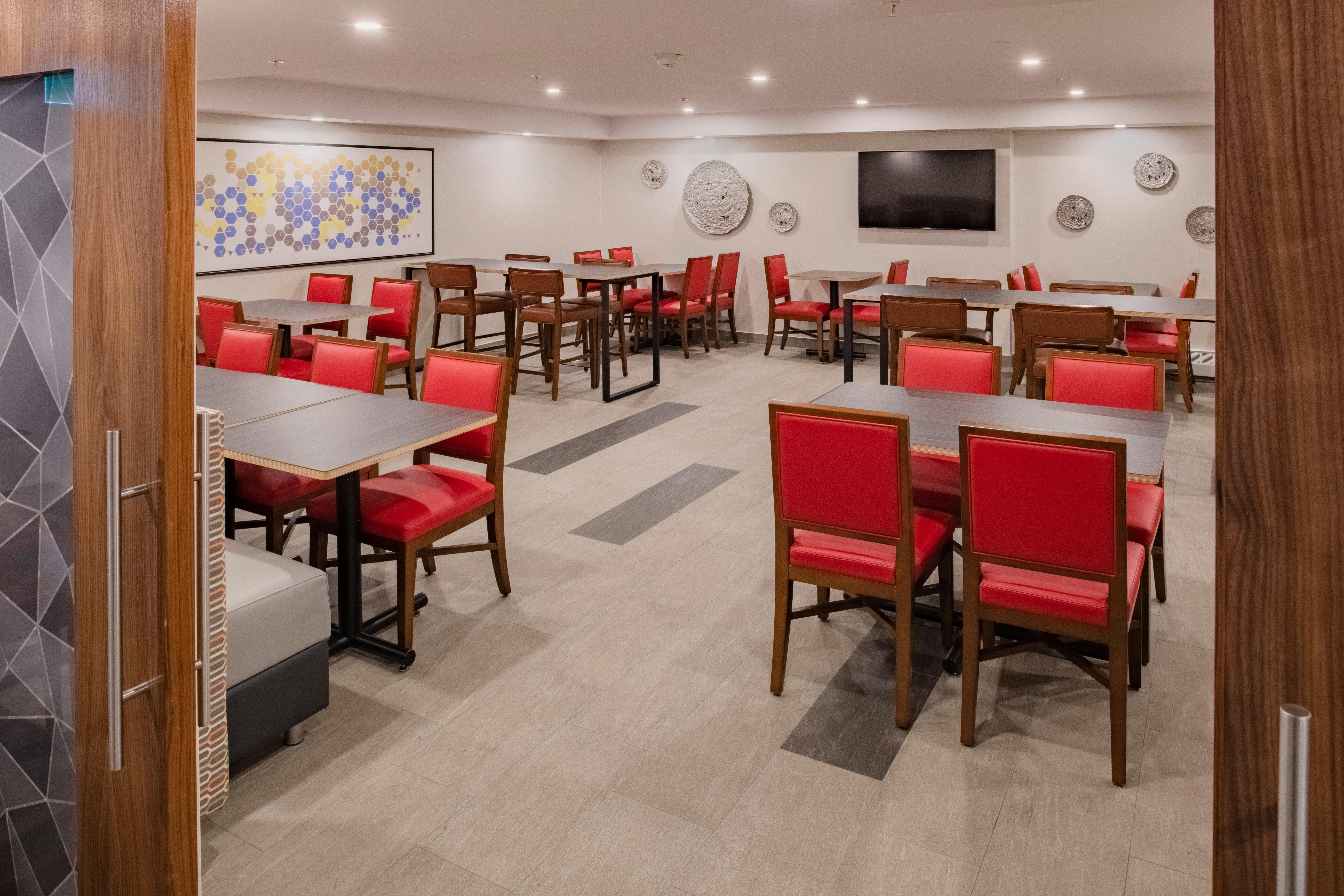 Holiday Inn Express & Suites Halifax - Bedford By Ihg Екстер'єр фото