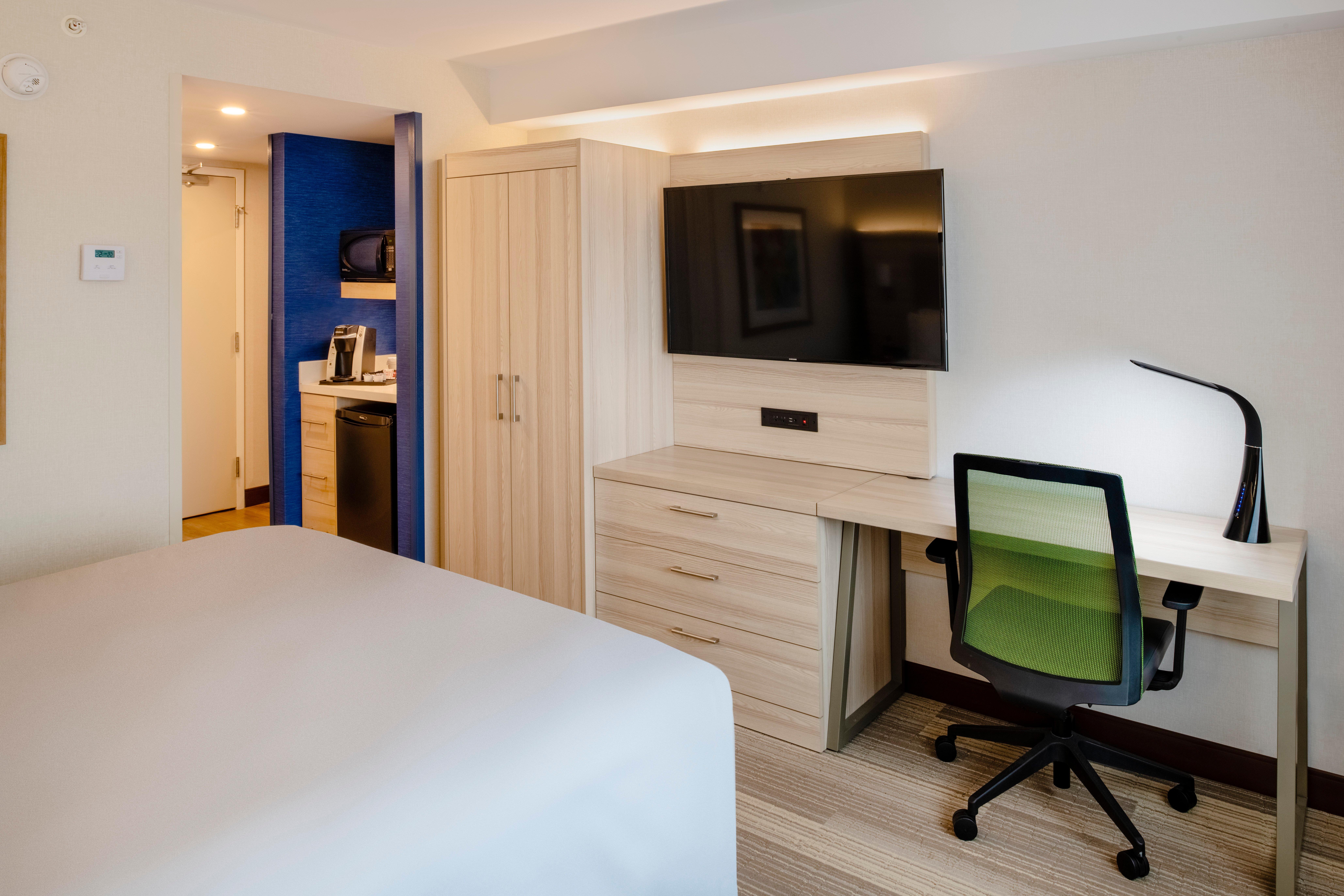 Holiday Inn Express & Suites Halifax - Bedford By Ihg Екстер'єр фото