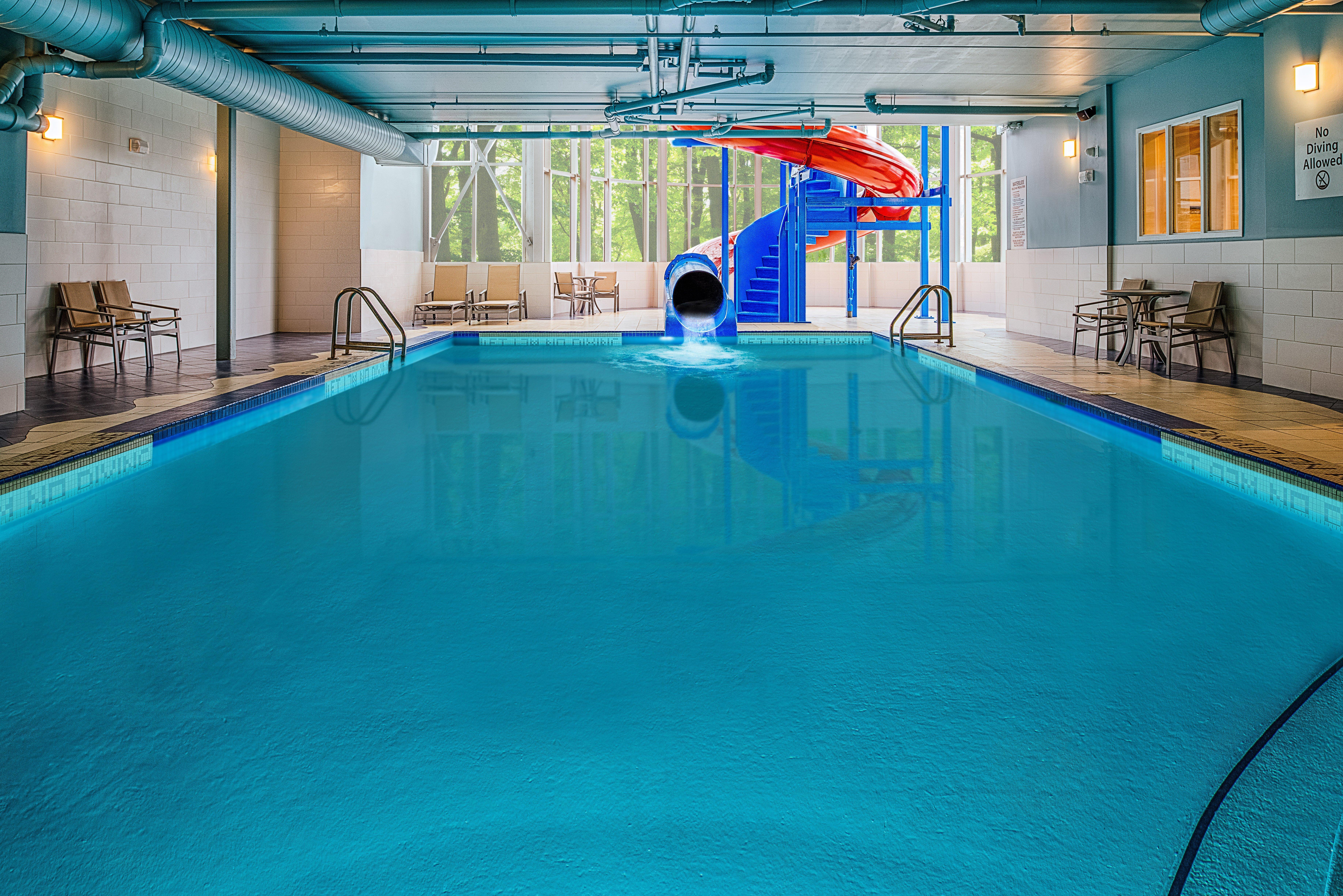 Holiday Inn Express & Suites Halifax - Bedford By Ihg Екстер'єр фото