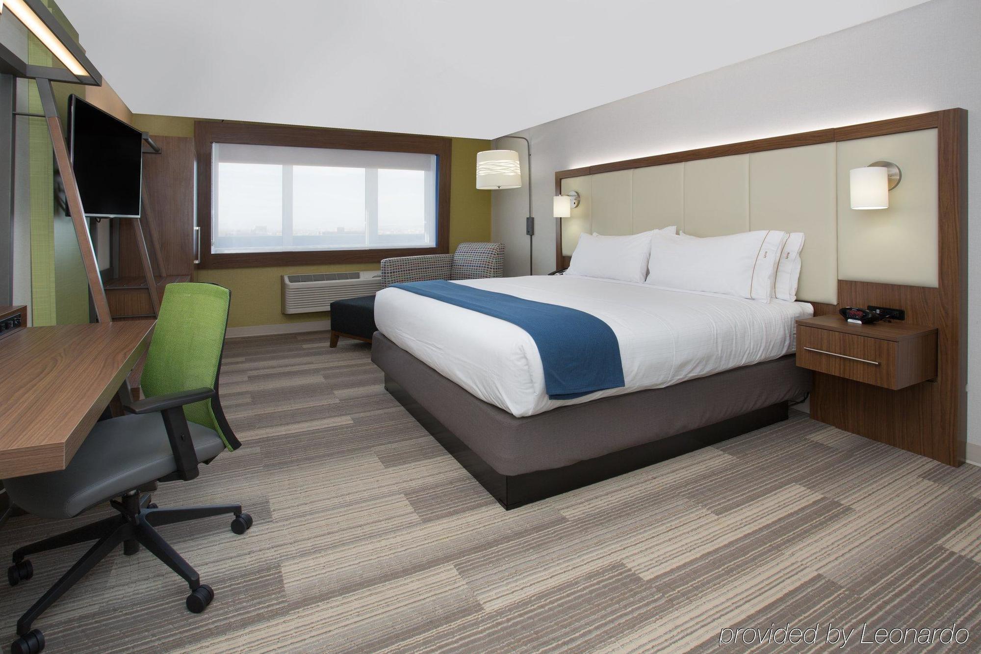 Holiday Inn Express & Suites Halifax - Bedford By Ihg Екстер'єр фото