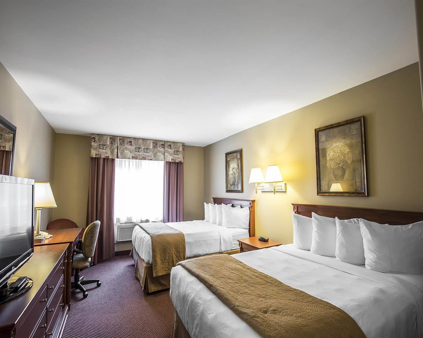 Holiday Inn Express & Suites Halifax - Bedford By Ihg Екстер'єр фото