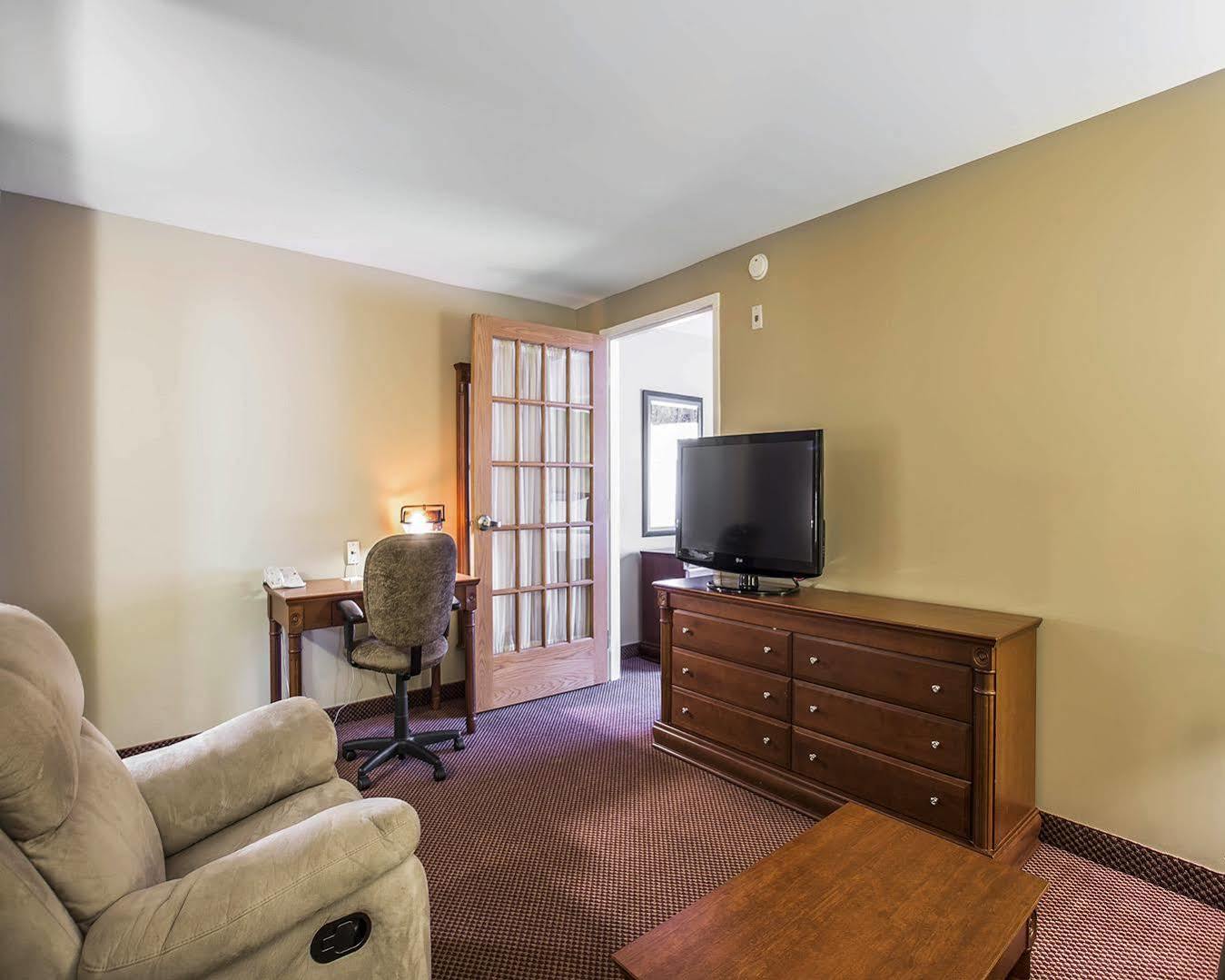 Holiday Inn Express & Suites Halifax - Bedford By Ihg Екстер'єр фото