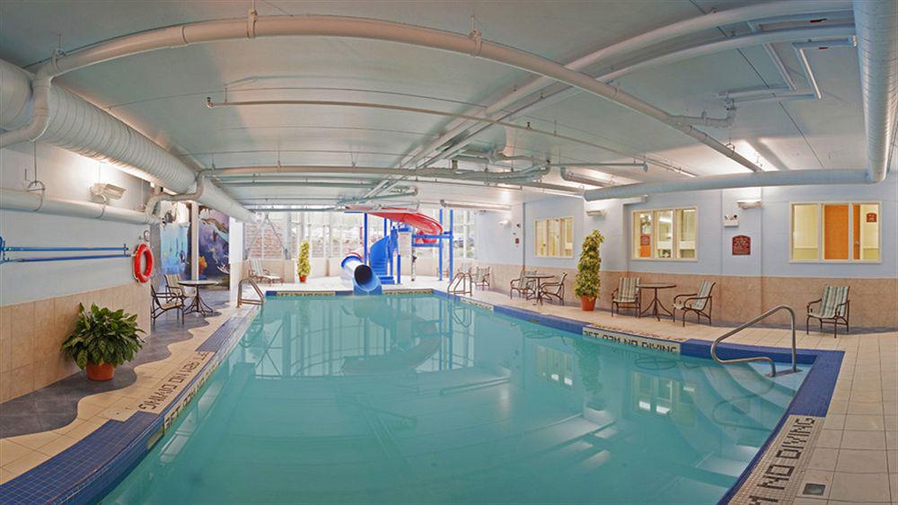 Holiday Inn Express & Suites Halifax - Bedford By Ihg Екстер'єр фото